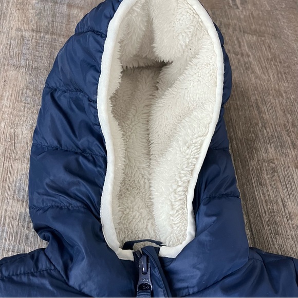 Eddie Bauer baby boy toddler boy down filled snowsuit 12 months - Picture 9 of 12